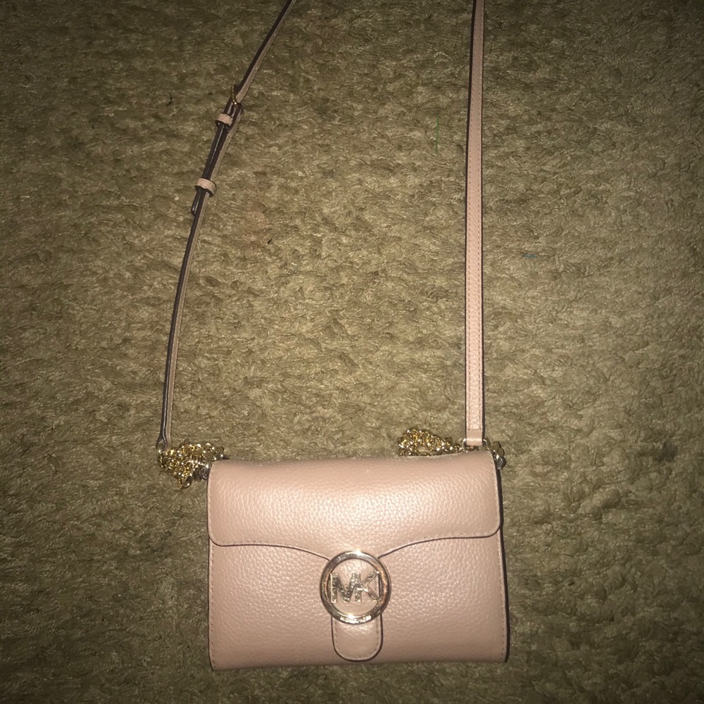 Michael Kors wallet crossbody purse